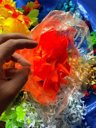 artificial flowers