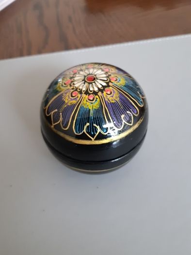 Trinket box