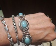vintage style bracelet