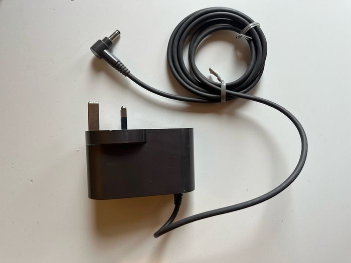 Dyson V10 or V12 charging cable - original