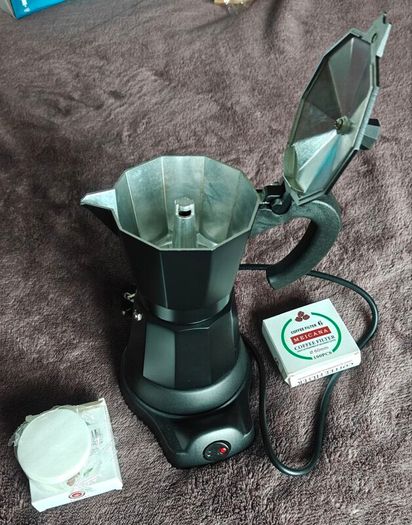 Electric Moka Pot, 6-Cup Espresso Maker, Like New, 200 Filters, Half-Dose Insert
