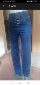beautiful new designer skinny stretchy jeans