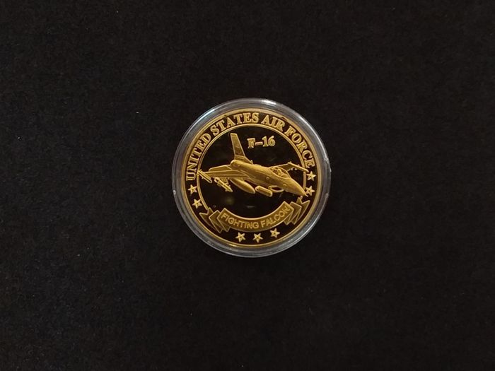 United States Air Force F-16 Fighting Falcon Coin/Medallion