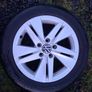 16" Genuine Vw Alloys with tyres Image 3