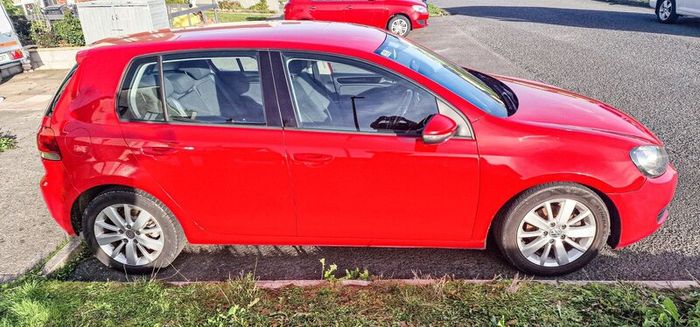 VW Golf 2011  1.6 TDI  Excellent Condition