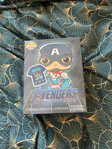 Funko pop and tee Avengers Endgame
