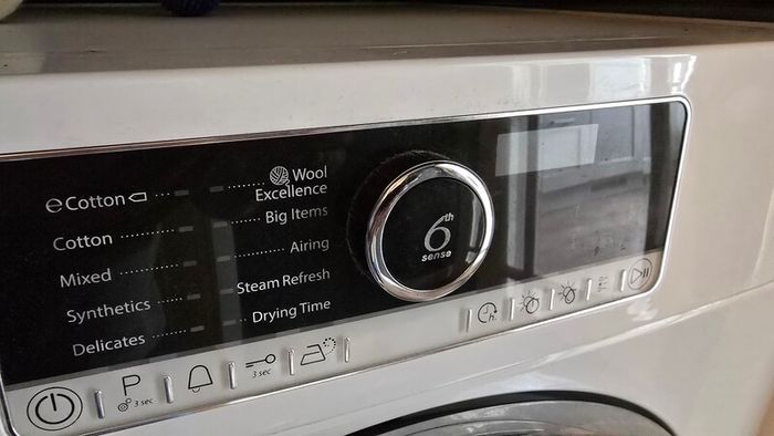 Whirlpool 9kg condenser dryer