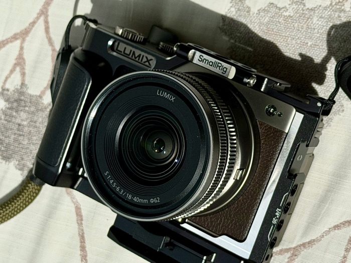Panasonic Lumix S9 (Titanium Gold Edition)