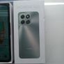 honor smartphone Image 3