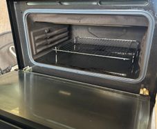Oven
