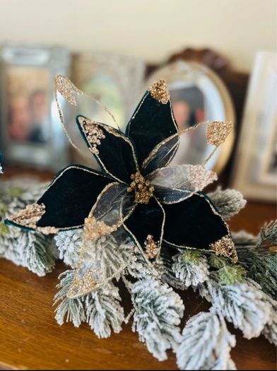 New Christmas Elegant Emerald Flowes with clip Decorations