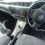 Breaking Toyota auris 2017 hybrid Image 10
