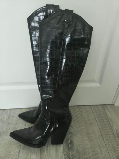 Western knee boots