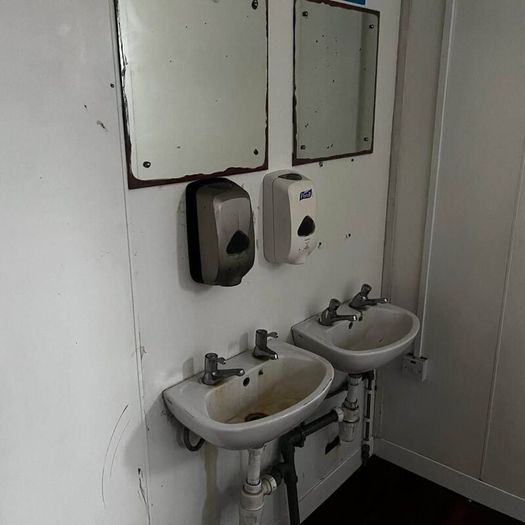 Portable Toilet Cabin 16ft x 10ft  Ladies & Gents