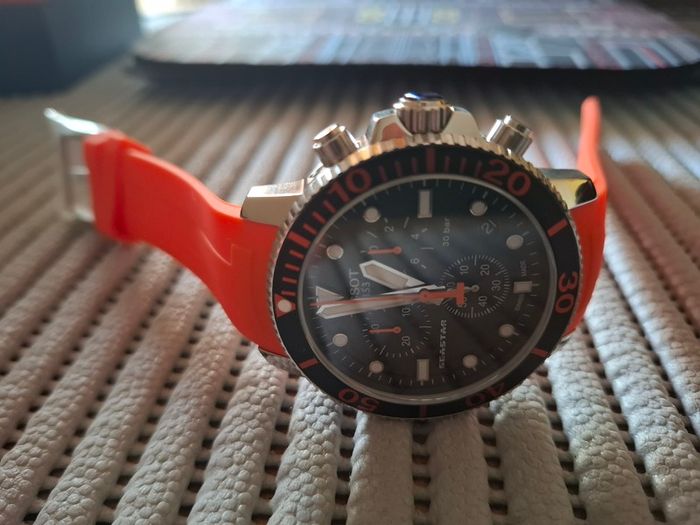 Tissot Seastar 1000 Quartz Watch New In Box