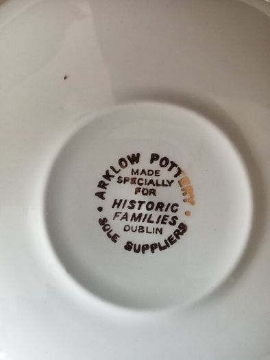 Collectible Arklow Pottery  Barry Family Crest Tea set