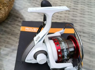 Spinning reel
