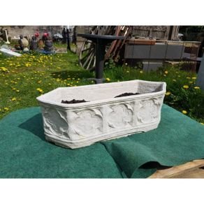 Planter Gothic-GL-PL004