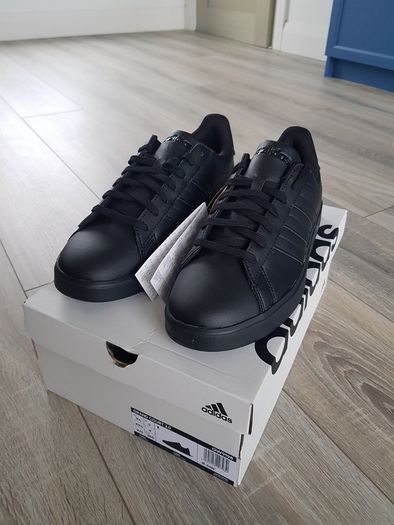 Mens Trainers UK Size 9