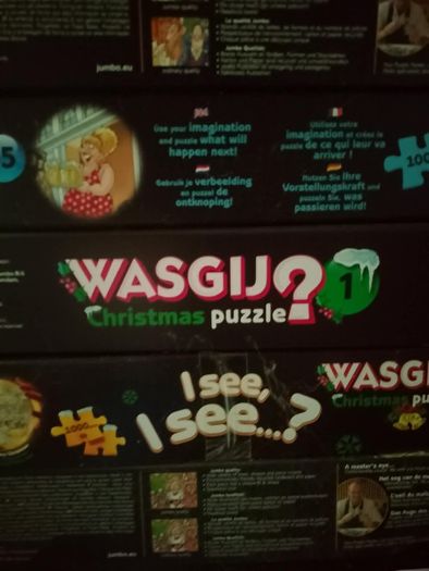 Over 100 Jigsaw Puzzels