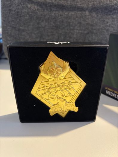 Power Rangers Medallion 24 karats gold plate