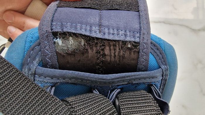 Kitesurfing harness