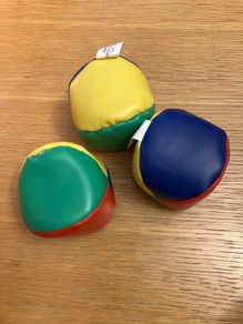 juggling balls