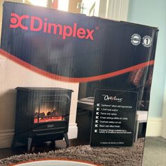 Dimplex MicroStove Optiflame Electric Stove, Compact, Portable Freestanding Fire with Log Fuel Bed, LED Flame Effect and 1.2kW Heater With 600/1200 Watt Heat Settings
