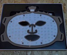 LED face mask