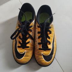 Kid Football Shoes Size UK 13