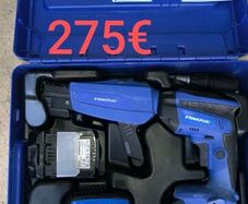 Rawlplug drywall screw gun 3 batteries