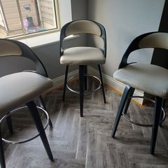 Kitchen breakfast bar stools