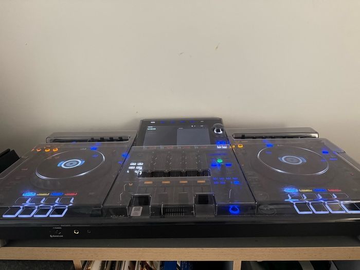 AlphaTheta XDZ-AZ, Original flight case and Dust Protector