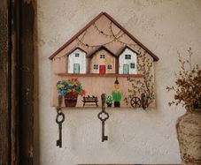 Handcrafted wooden key holder!