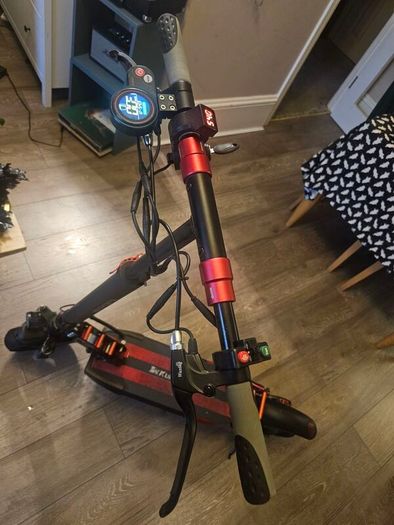 KuKirin M4 Electric Scooter