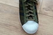 Adidas trainer