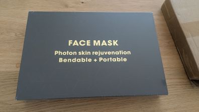 LED face mask