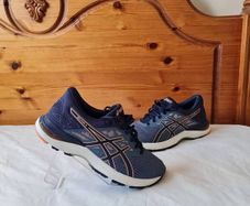 asics gel flux 5 Navy Size 6 eu 39.5 in like new condition
