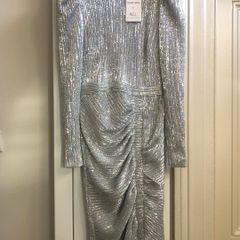BNWT gorgeous Lavish Alice sequin dress size 10