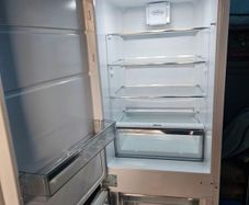 integrated fridge freezer
