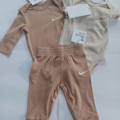 New Nike Baby 3 Piece Set Age 0-3 months RRP 30