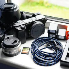 Sony a6400 + 3 lenses + accessories