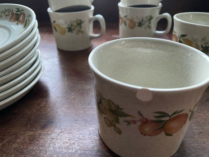 Wedgewood 'Quince' Dinner Service Set