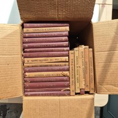 Cloth Collection of old books