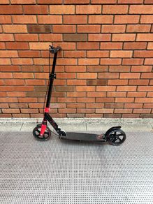 AirWalk Viper Folding Sccoter