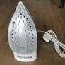 Iron + mini ironing board Image 4