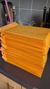 40 Self Seal Bubble Envelopes