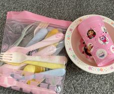 plastic cutlery