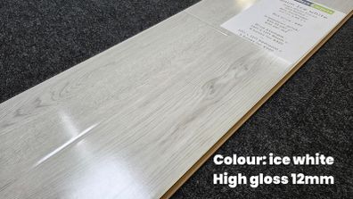 Ice white gloss click flooring