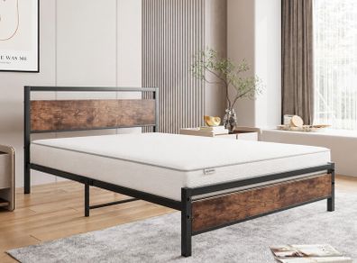 Double bed with memory mattress